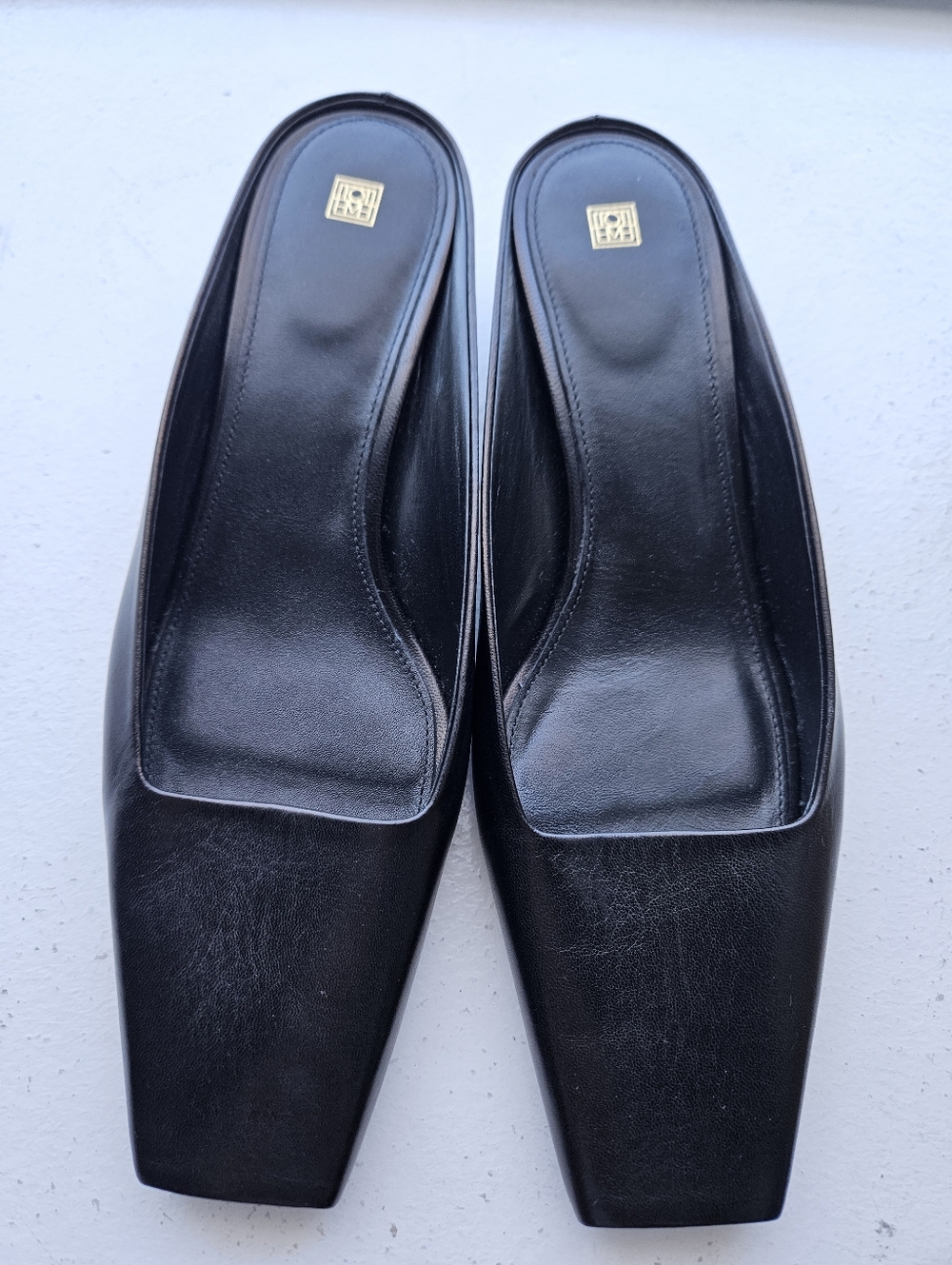 Toteme Black Leather Mules Size 38 With Box and Dustbag!